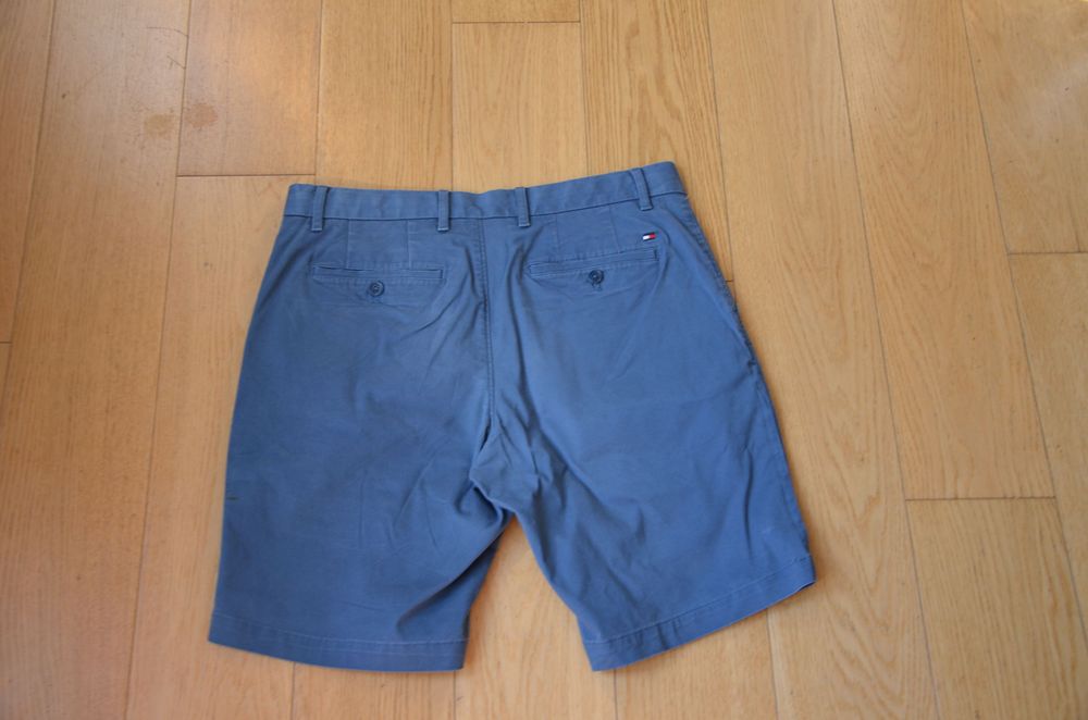 spodenki Tommy Hilfiger niebieskie r. 32/S/M