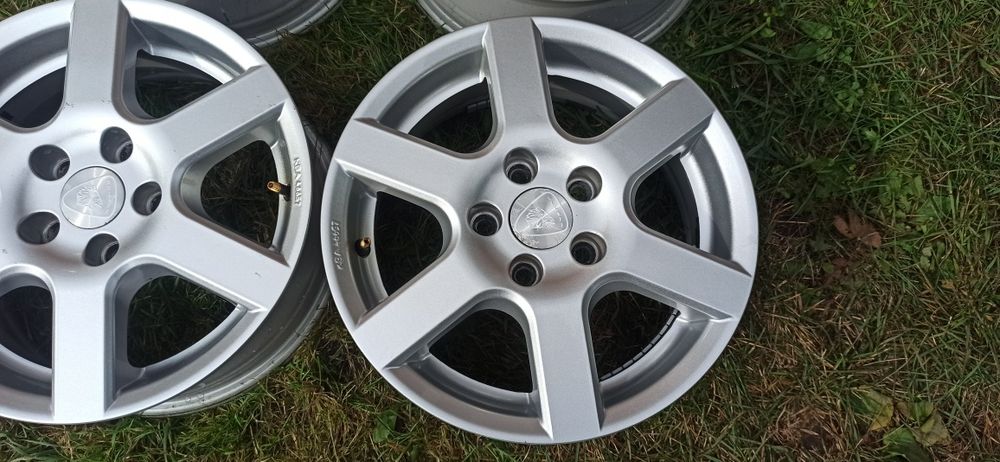Диски 5 100 R14 Skoda Fabia VW Polo Seat Ibiza Cordoba Toyota CarinaE