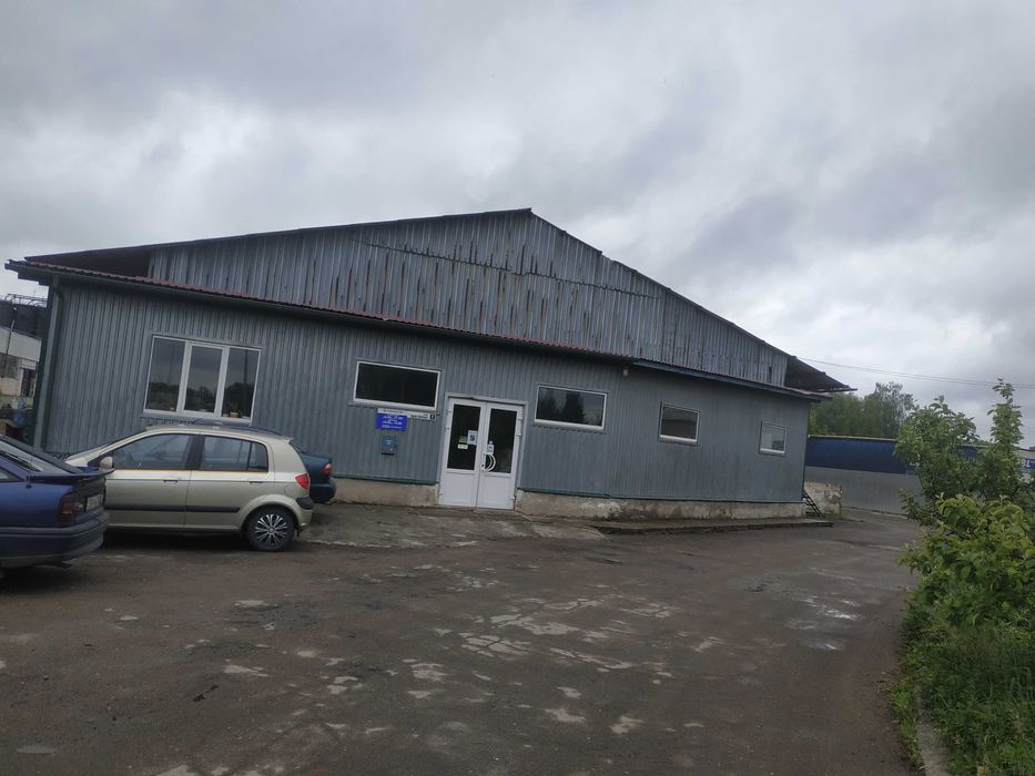 Продається прирейковий магазин склад