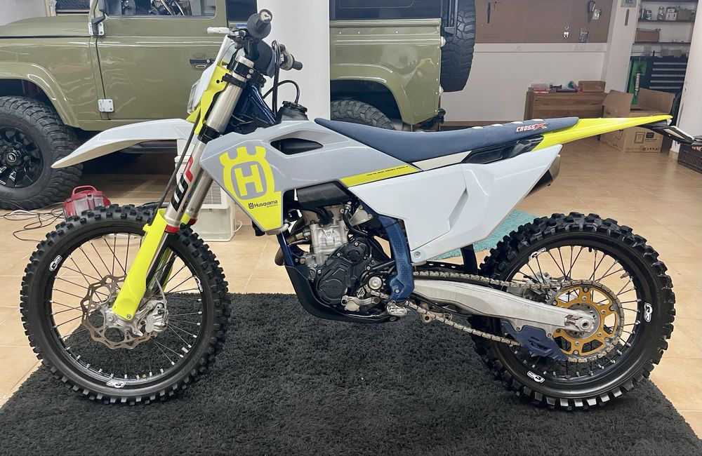 Husqvarna FC 250 ano 2024 Venda ou Troca / Retoma. Ler anúncio