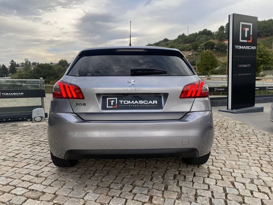 PEUGEOT 308 1.5 BlueHdi