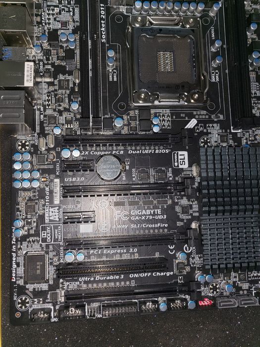 Płyta główna GIGABYTE-GA-X79-UD3 Socket LGA 2011 4 way SLI rev 1.0