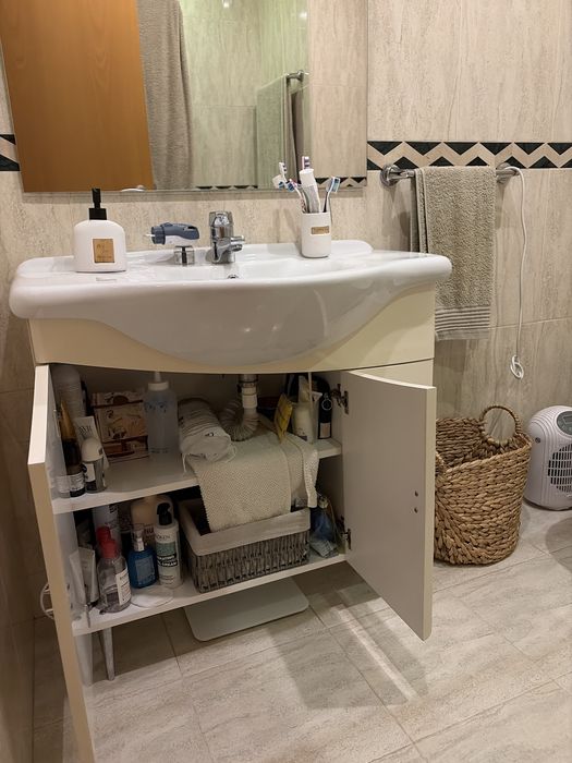 Movel com lavatório