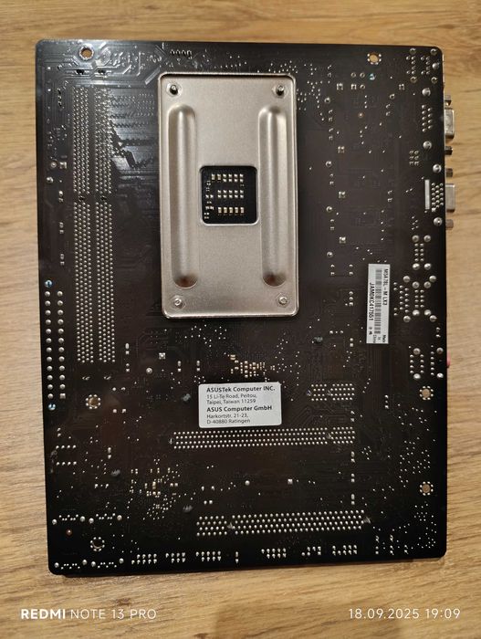 Płyta główna M5A78L - M LX3, procesor AMD FX 3,60 Ghz