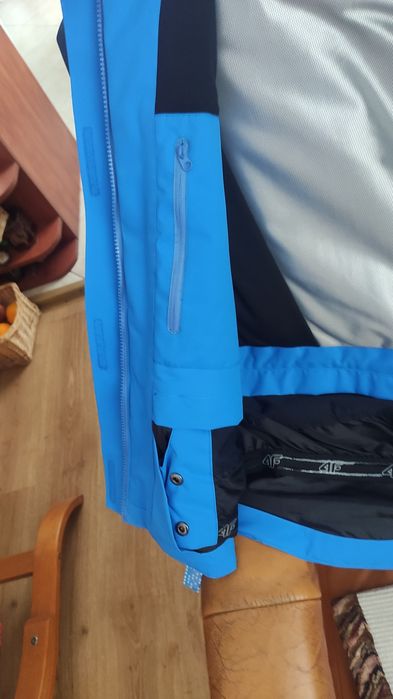 Damska kurtka narciarska 4F