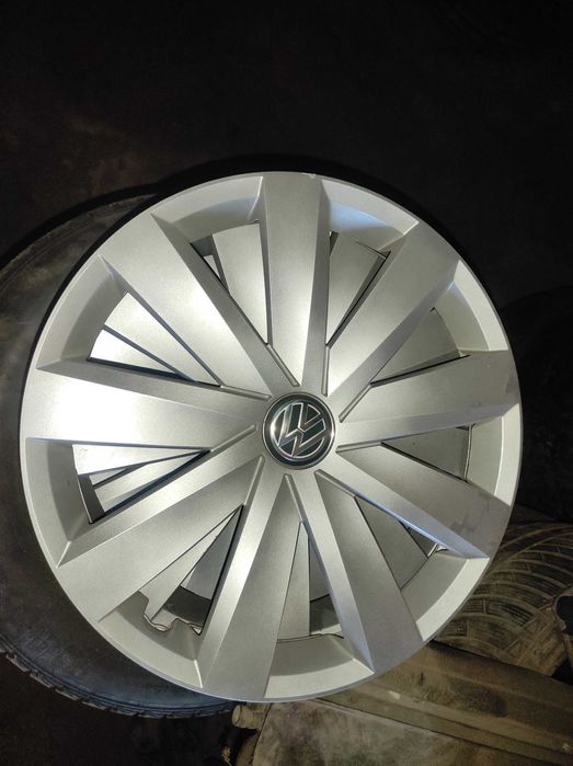 Ковпаки оригінальні на вольксваген 17 радіус