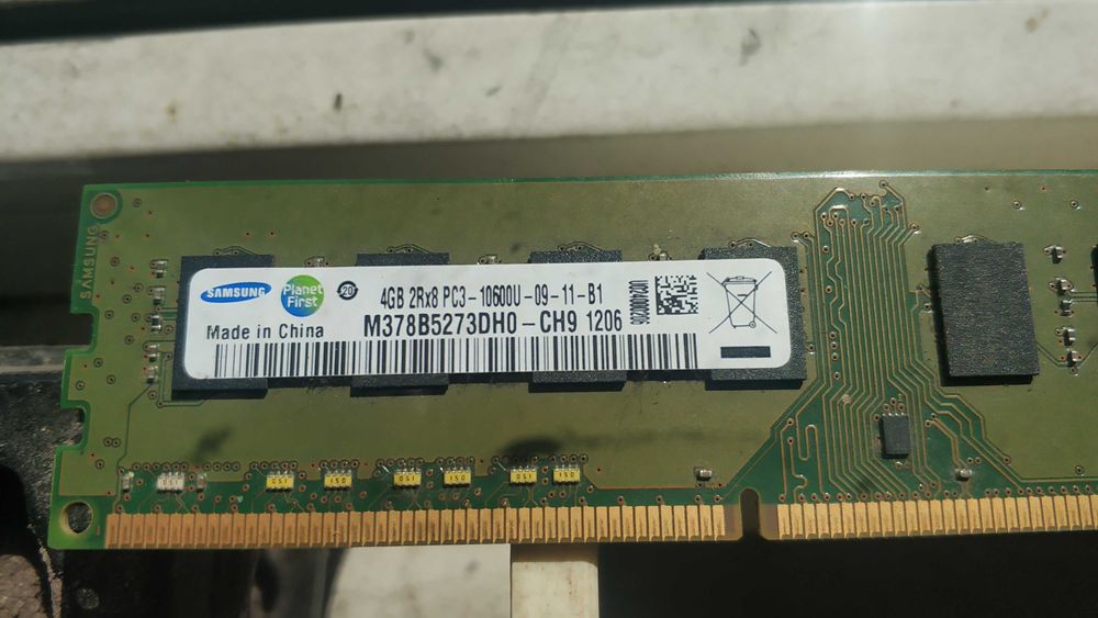 Оперативная память DDR 3 4gb