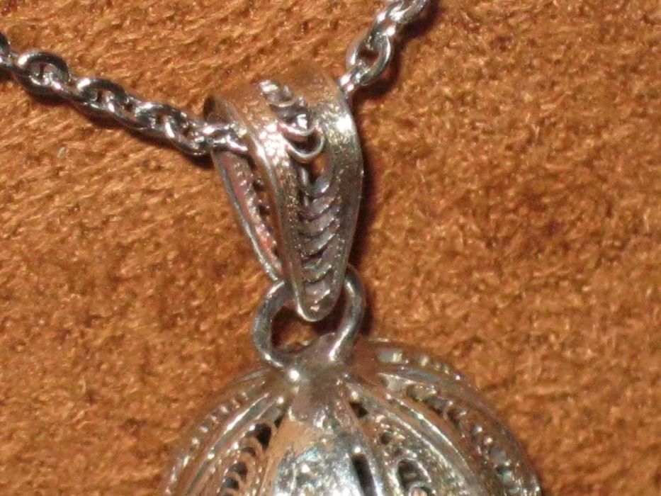 Medalha Filigrana Prata Maciça de Lei 835`/..  C/Contraste