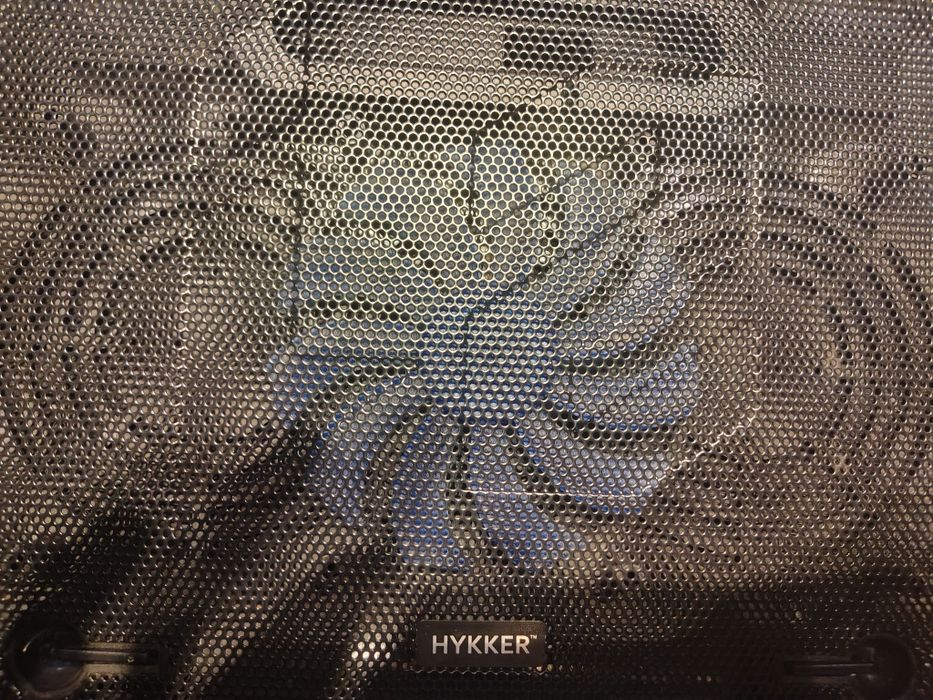 Chłodząca podkładka pod laptopa