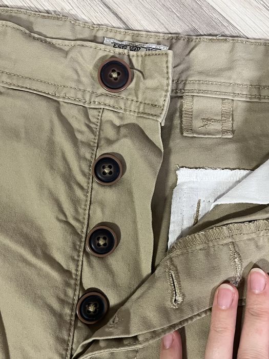 Чоловічі шорти бежеві / М