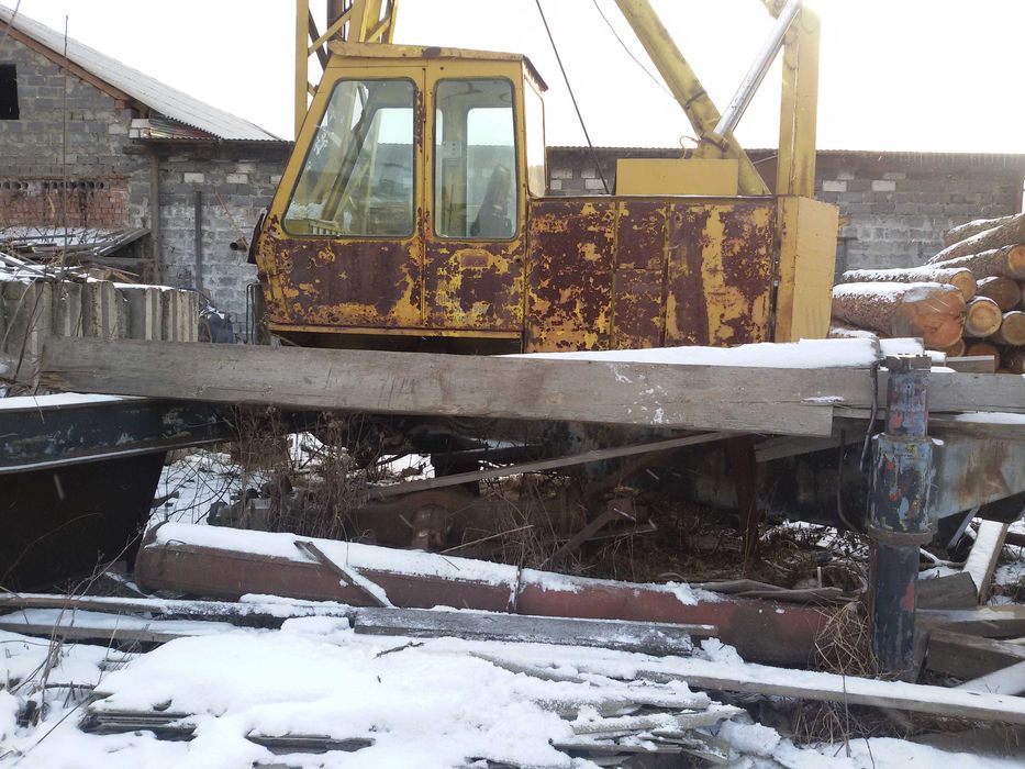 кран автомобільний