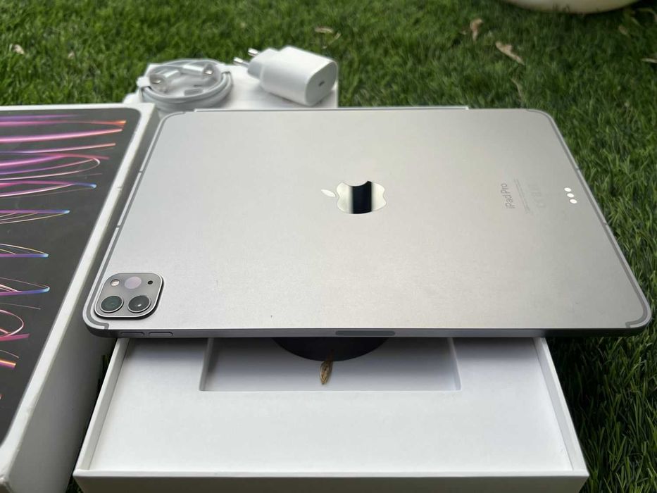 iPad Pro 11" 4 GENERACJI M2 256GB Wifi Cellular LTE 5G Bat98% GWARANCJ