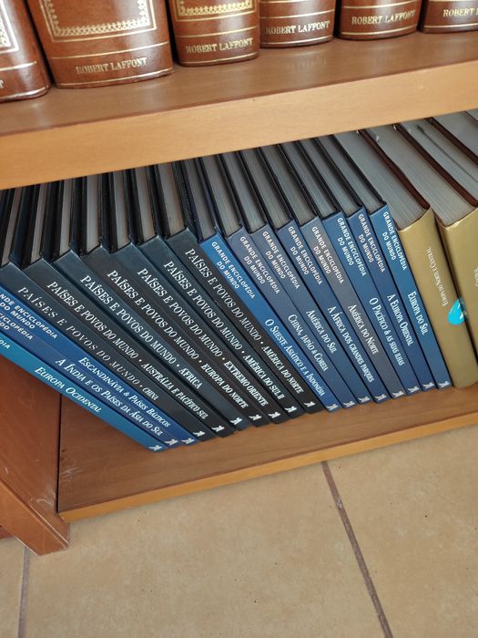 Coleções de livros.