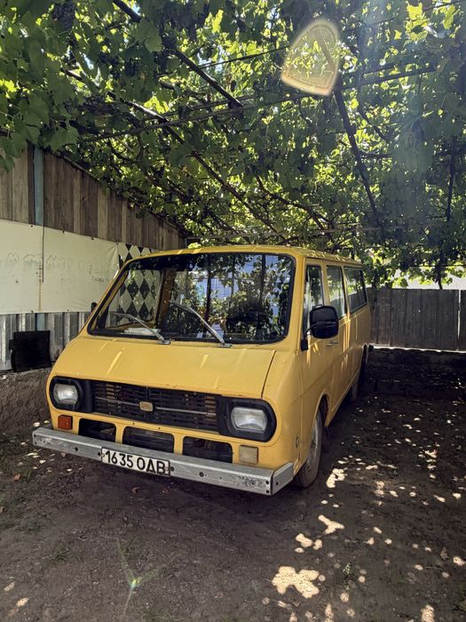 Продам Раф-2203.