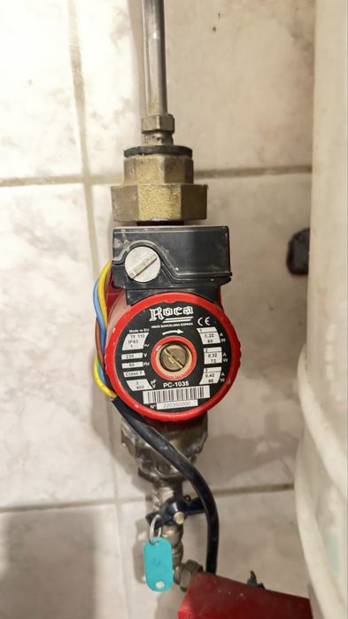 Sistema completo de aquecimento central Roca a gasóleo