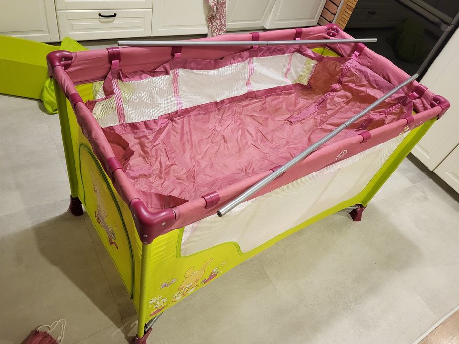 Łóżeczko turystyczne dwupoziomowe