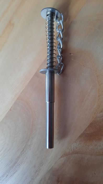 Tłoczek do pobierania ,pozyskiwania pierzgi.