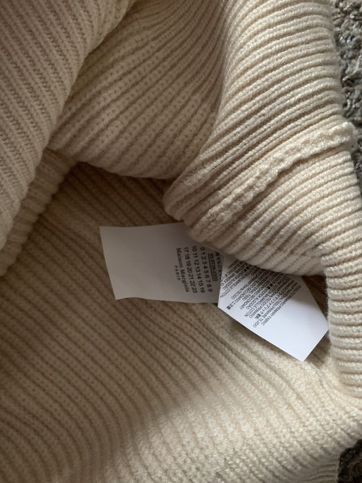 Світлий вʼязаний светр Maison Margiela S M L