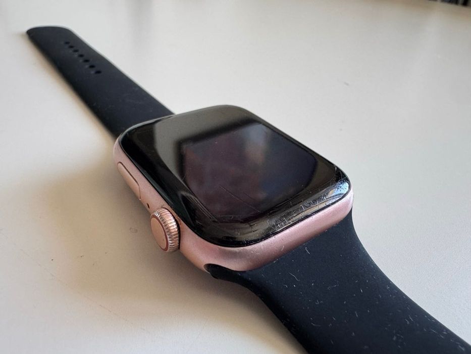 Apple Watch SE 44mm LTE Gold