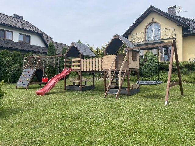 Plac zabaw Monster dwa domki Kompletny zestaw