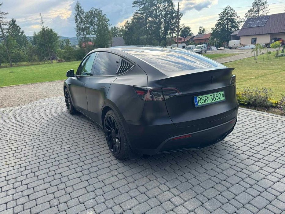 Tesla Model Y Performance
