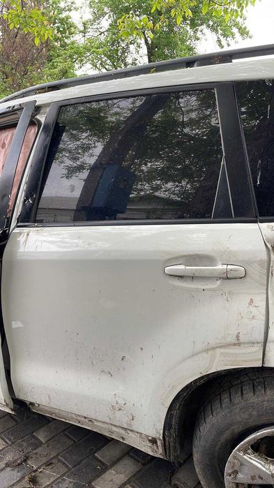 Дверь двері Subaru forester SJ S13 2013 2014 2015 2016 2017 2018