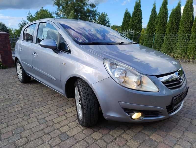 Corsa s-d-Klimatron-Tempomat-grzane fotel i kierownica-komp-parktronic-halogen