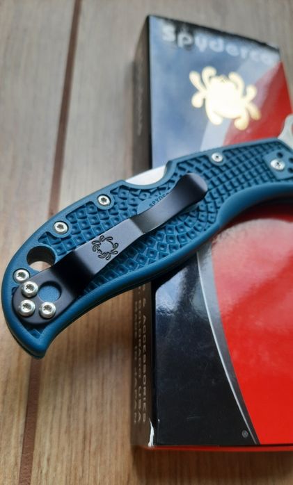 Spyderco Leafjumper K390
