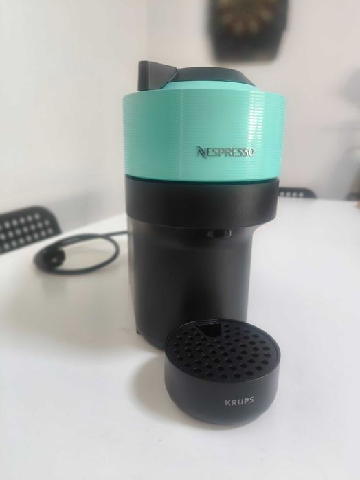 Máquina Café Nespresso Vertuo Pop