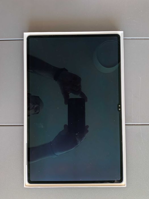 Galaxy Tab S10 ultra 256gb + caneta + teclado