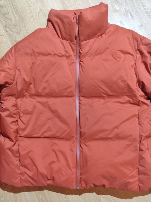 Пуховик Uniqlo размер L