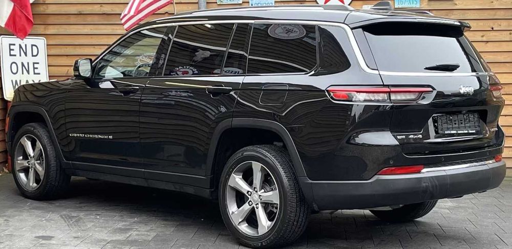 Бампер Jeep Grand Cherokee WL WK2 Джип розборка шрот