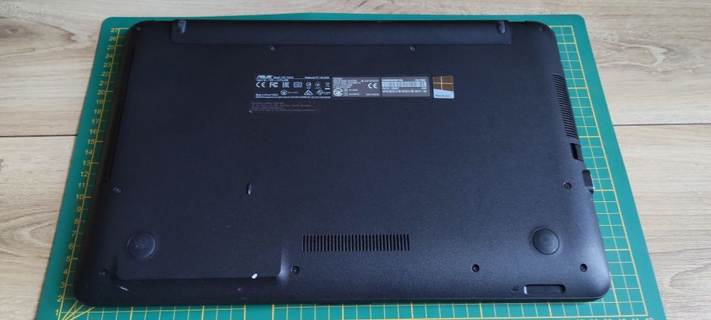 Laptop Asus F541U Intel 3 1TB SSD