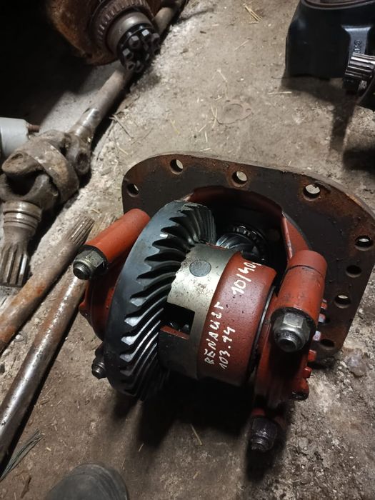 Przedni Atak 10x40 / Renault 103.14 , 106.14 itp