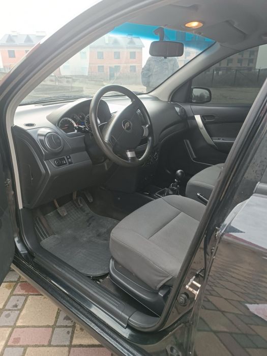Продам Авто Chevrole Aveo 1.5 бензин