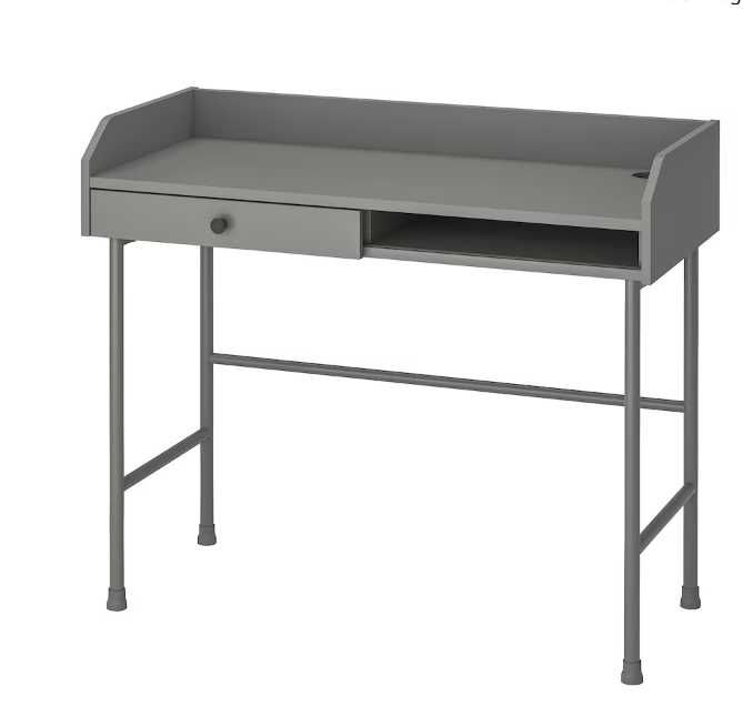 Vendo secretaria e cama infantil novos.