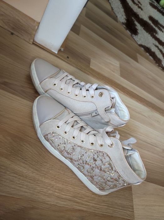 Ботінки Geox в дуже гарному стані