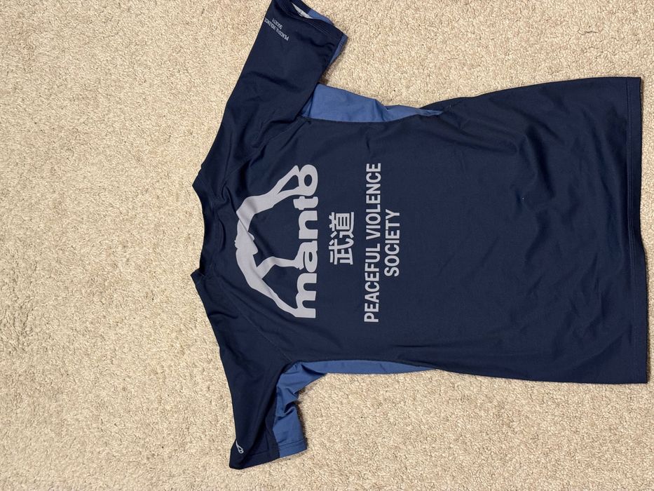 Продається Рашгард Manto "Peaceful Violence Society"
