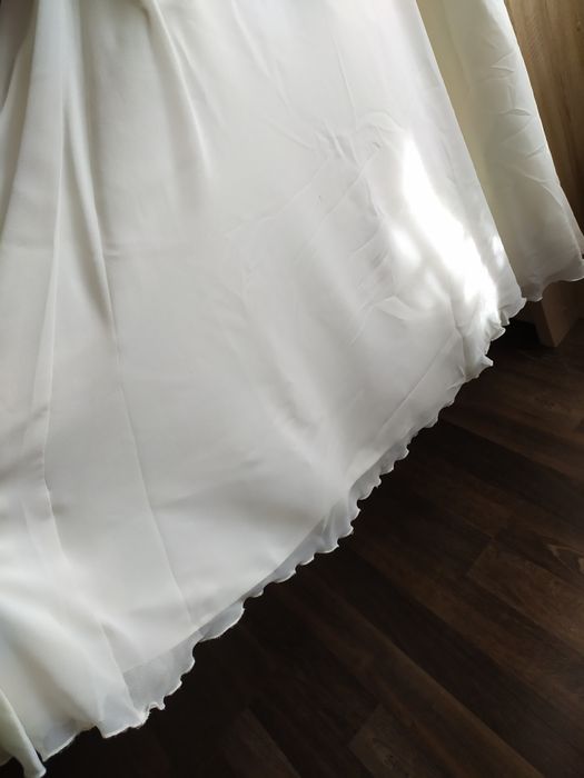 Suknia ślubna ecru r. 40, na 160 cm