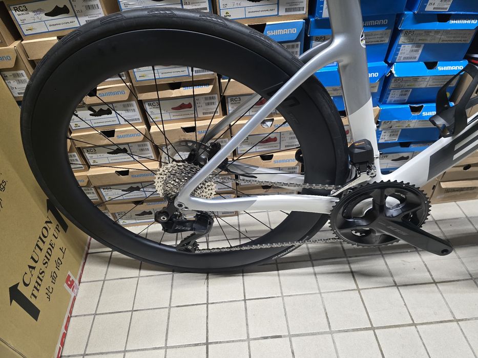Bh rs1 105 di2 rodas de carbono ultimas unidades