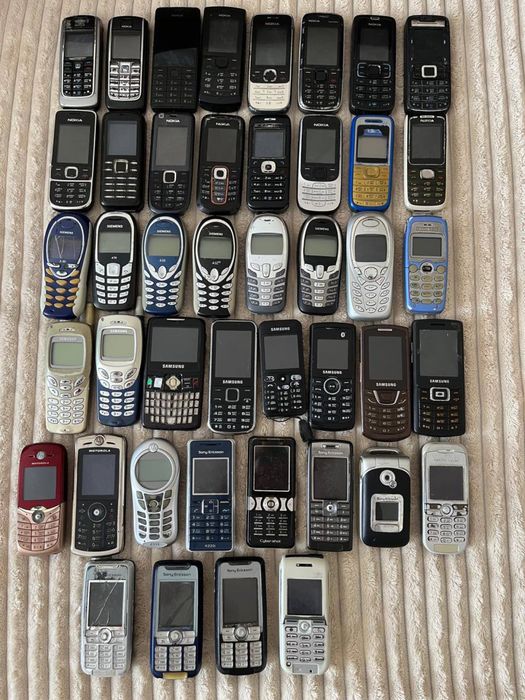 Кнопочні телефони на запчастини / відновлення (Nokia, Siemens, Samsung, Sony Ericsson) — від 120 грн