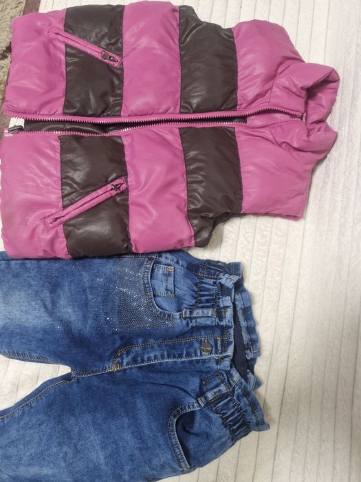 Джинси та жилетка для дівчинки 7 років