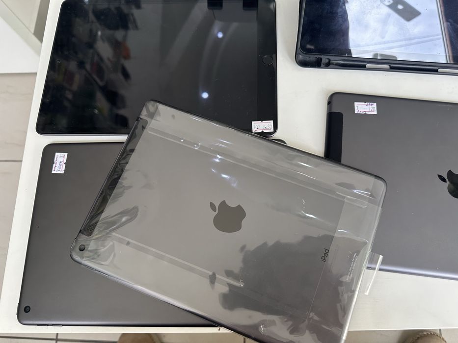 iPad 10.2” 32Gb Wi-Fi та LTE версії Cellular Неверлок