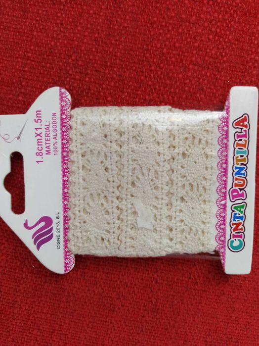 Embalagem de Fita em renda 100% algodão pérola 1,5m - 18mm
