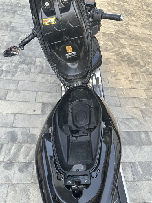 Скутер Honda pcx 125