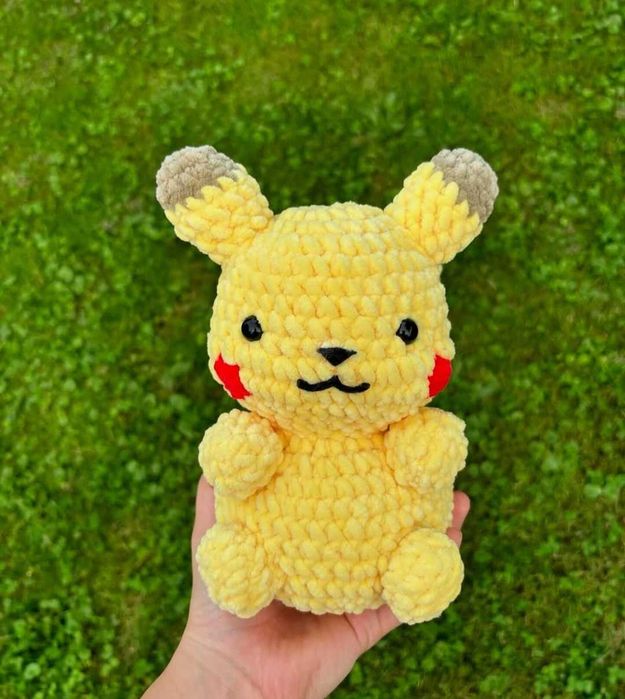 Pikachu 20 cm rękodzieło