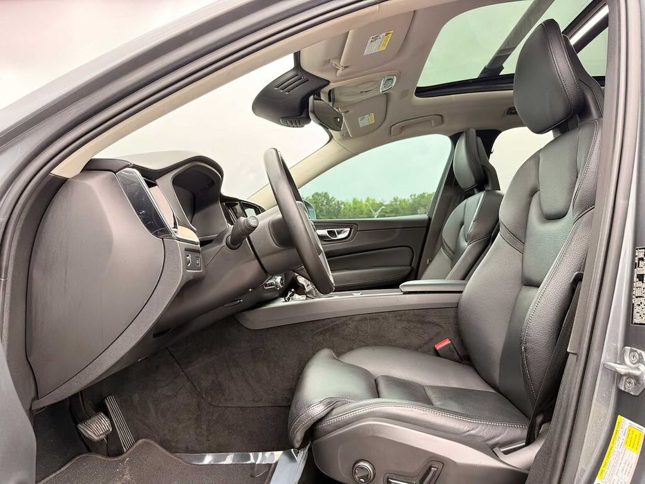 Volvo XC60      2017