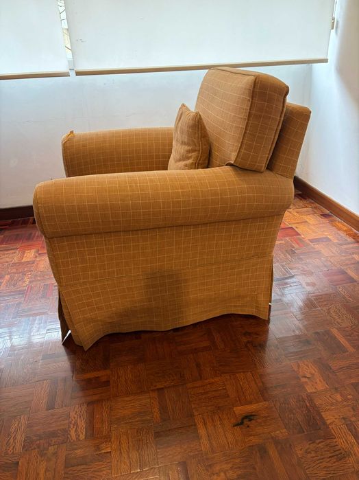 Sofá - feito à mão