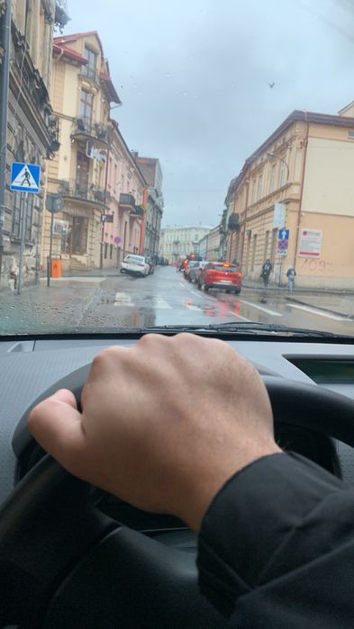 Трансфер в Європу. Перегон авто. Послуги водія кат B. Перевезення пас.