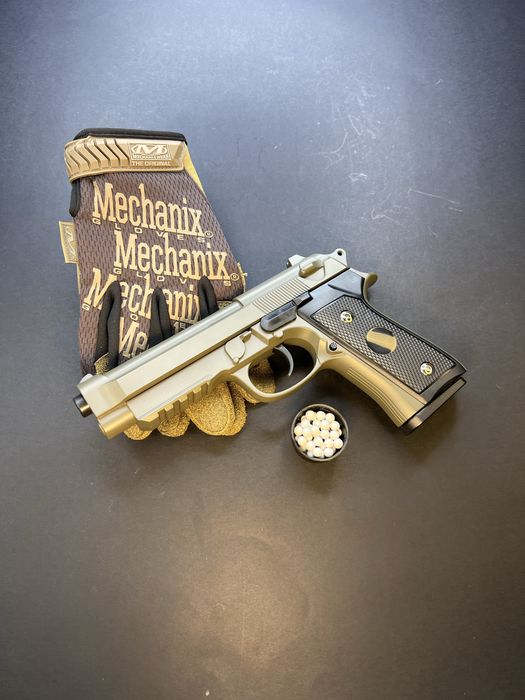 Металевий пістолет Beretta M9A3 - модель V22 койот (іграшка)